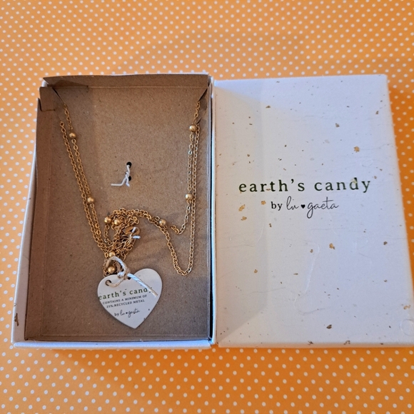 Earth's Candy by Lu Gaeta necklace and "Dream" pouch - Picture 6 of 8